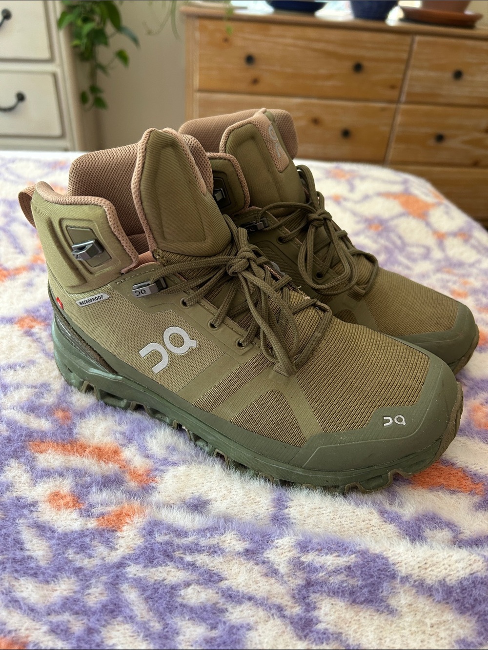 On
 Olive Green High-Top Trail Boots